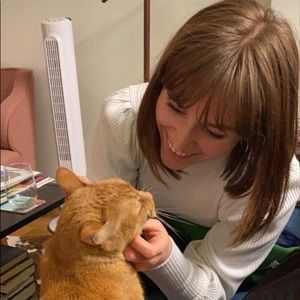 Meet your Posher, Caroline